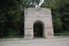 Sowjetisches-Ehrenmal-in-Berlin-Treptow-130828-DSC_0100.jpg